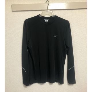 アークテリクス(ARC'TERYX)のアークテリクス  モータスクルー Tシャツ 長袖 M ブラック(登山用品)