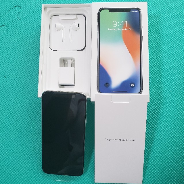 新品・未使用品 ❗️iPhone X 64G docomo - スマートフォン本体