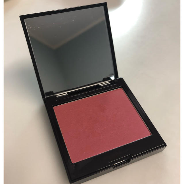 laura mercier(ローラメルシエ)のローラメルシエ  ブラッシュカラーインフュージョン 07 コスメ/美容のベースメイク/化粧品(チーク)の商品写真