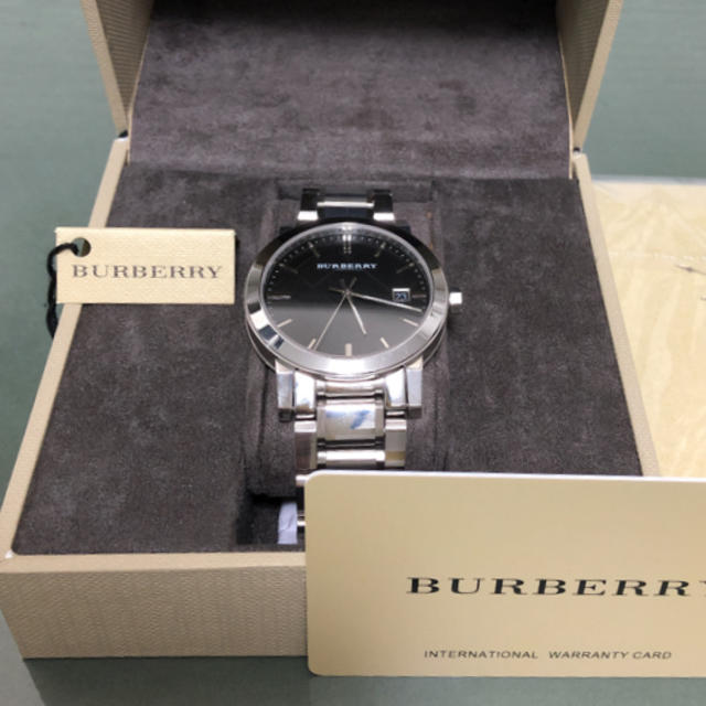 BURBERRY - 【美品・稼働品】BURBERRYバーバリー メンズ BU9001 デイトクオーツの通販 by Me｜バーバリーならラクマ