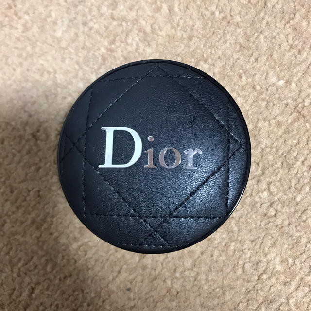 Dior スキンフォーエヴァークッション