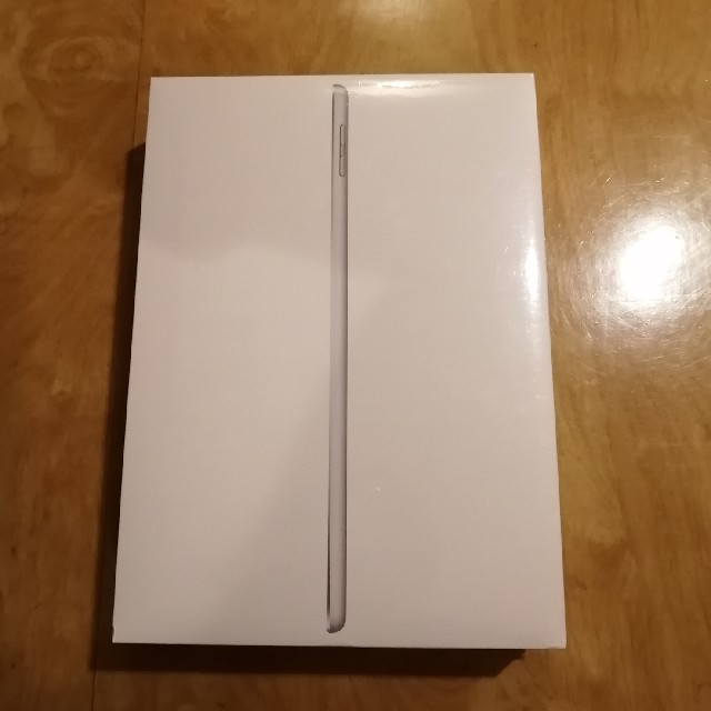 ※桜さま専用　iPad 6世代-シルバー　新品未開封