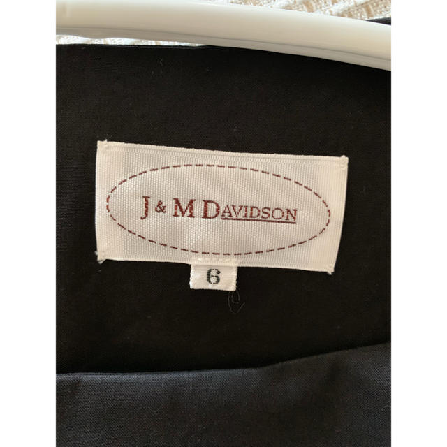 J&M DAVIDSON(ジェイアンドエムデヴィッドソン)のJ&M DAVIDSON  ワンピース レディースのワンピース(ひざ丈ワンピース)の商品写真