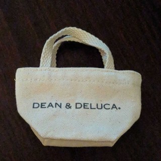 ディーンアンドデルーカ(DEAN & DELUCA)のdean & Deluca ミニバッグ　トートバッグ　白(トートバッグ)