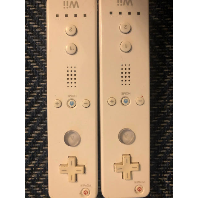 Wii(ウィー)のwiiリモコン 白 エンタメ/ホビーのエンタメ その他(その他)の商品写真