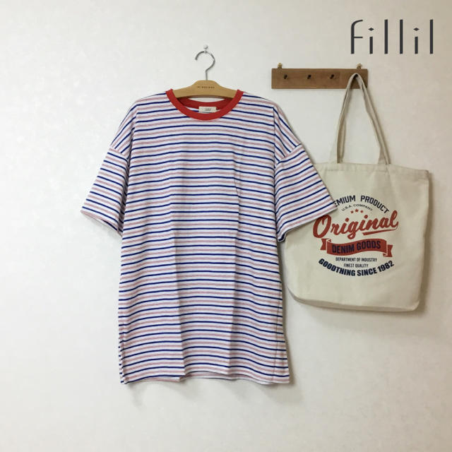 merlot(メルロー)の残り１点❗️ フィリル ✨ マルチボーダー ビッグTシャツ トップス 赤 レディースのトップス(Tシャツ(半袖/袖なし))の商品写真