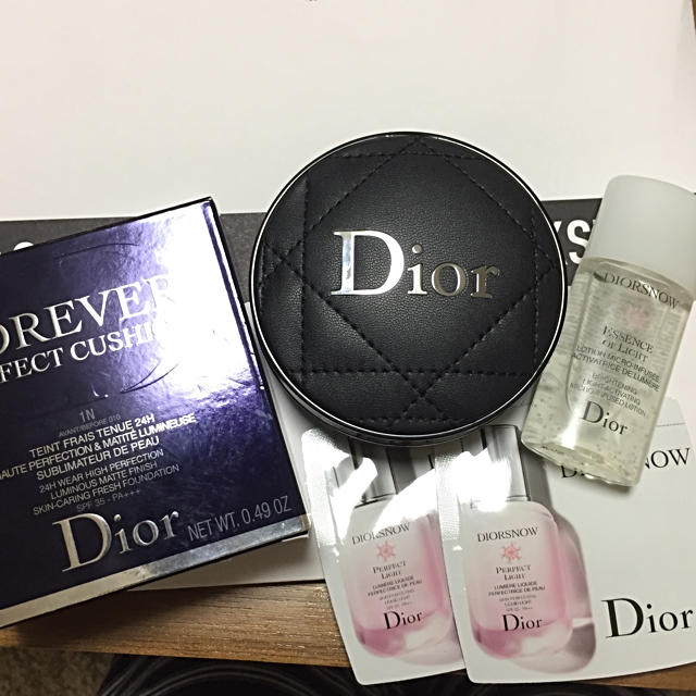 Dior ディオールフォーエバークッション 1N