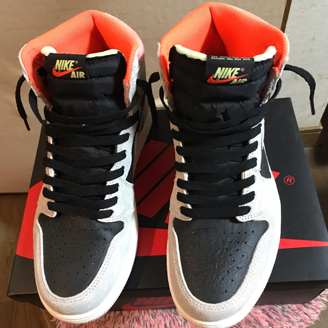 NIKE(ナイキ)の早い者勝ち NIKE JORDAN1 HI OG neutralgrey27.5 メンズの靴/シューズ(スニーカー)の商品写真