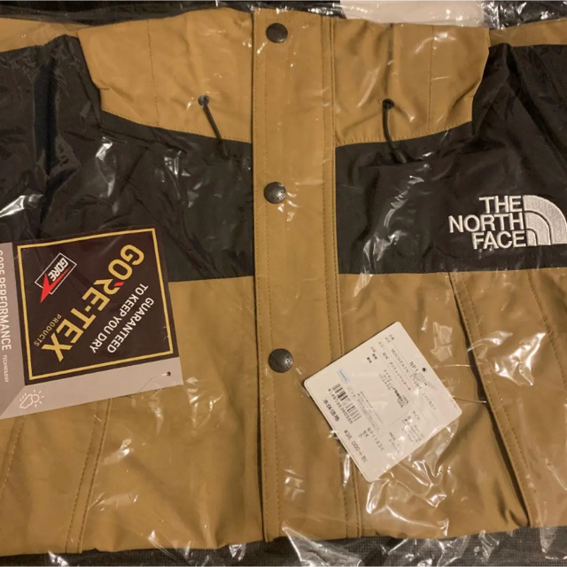 THE NORTH FACE(ザノースフェイス)のSサイズ ノースフェイス マウンテンライトジャケット ブリティッシュカーキ メンズのジャケット/アウター(マウンテンパーカー)の商品写真