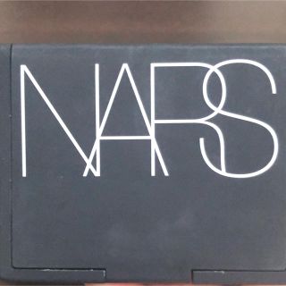 ナーズ(NARS)のNARS プレストパウダー(フェイスパウダー)