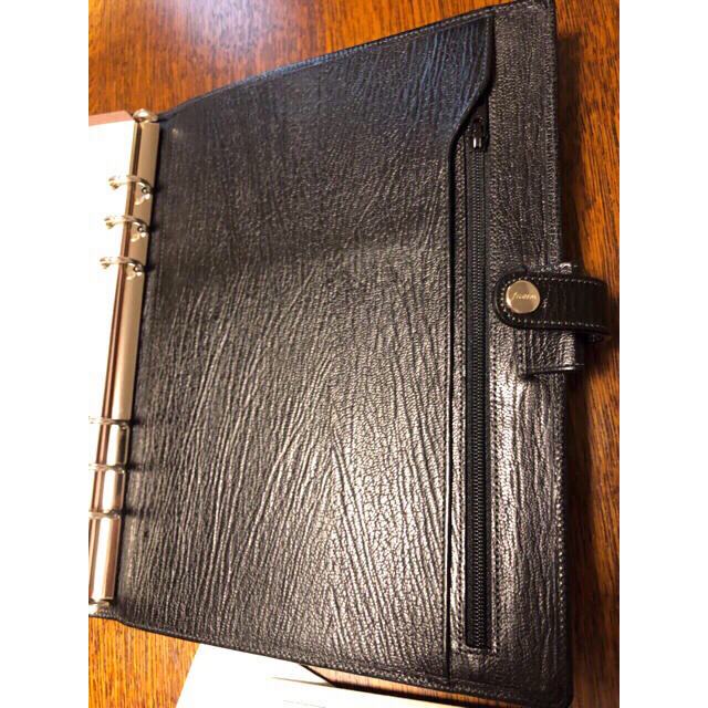 Filofax(ファイロファックス)の☆新品同様！ファイロファックス チェスター A5 コンパクト ブラック メンズのファッション小物(手帳)の商品写真