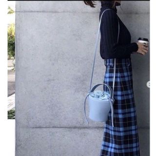 ザラ(ZARA)のZARA【autumn】【5000円OFF】【超美品】ペンシルスカート(ひざ丈スカート)