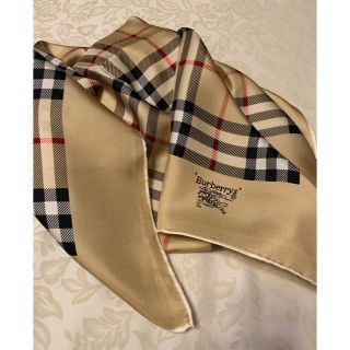 BURBERRY - バーバリースカーフ 美品 シルク100%の通販 by はな's shop ...