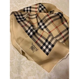 BURBERRY - バーバリースカーフ 美品 シルク100%の通販 by はな's
