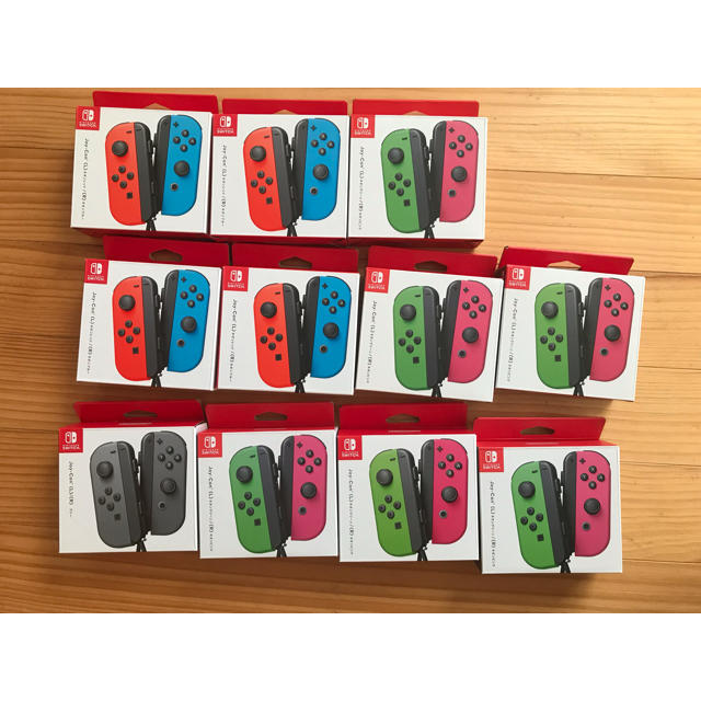 Nintendo Switch(ニンテンドースイッチ)のジョイコン空箱1箱　グレー エンタメ/ホビーのゲームソフト/ゲーム機本体(家庭用ゲーム機本体)の商品写真