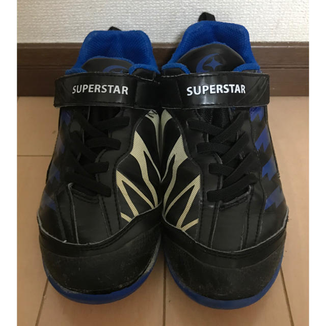 SUPERSTAR(スーパースター)のスーパースタースニーカー 20.5㎝ ブラック ブルー キッズ キッズ/ベビー/マタニティのキッズ靴/シューズ(15cm~)(スニーカー)の商品写真