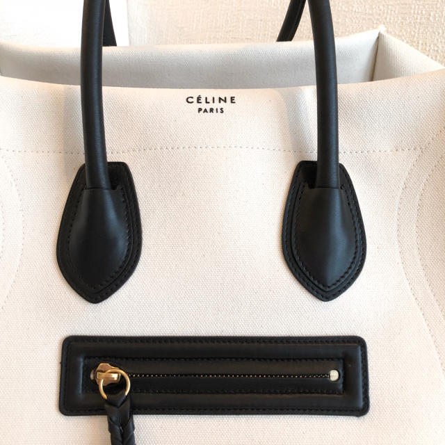 celine(セリーヌ)の【極美品】セリーヌ ラゲージ ファントム ¥259,200 レディースのバッグ(トートバッグ)の商品写真