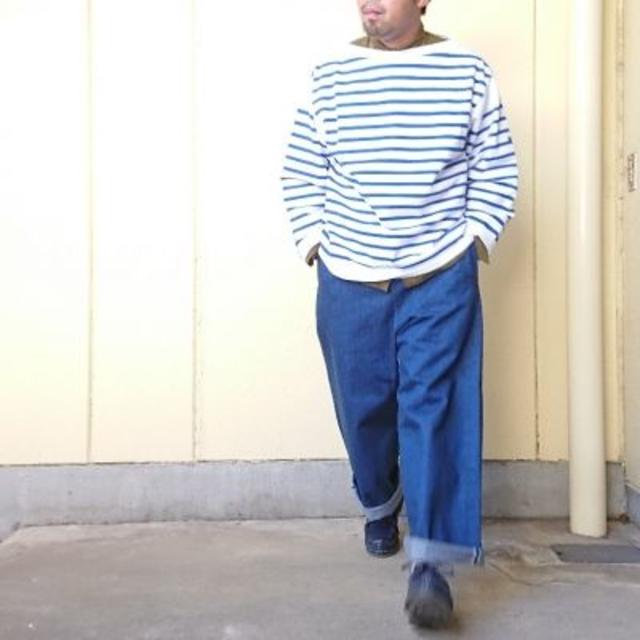 COMOLI(コモリ)のOUTIL （ウティ）TRICOT AAST （WHITE / BLUE） メンズのトップス(Tシャツ/カットソー(七分/長袖))の商品写真