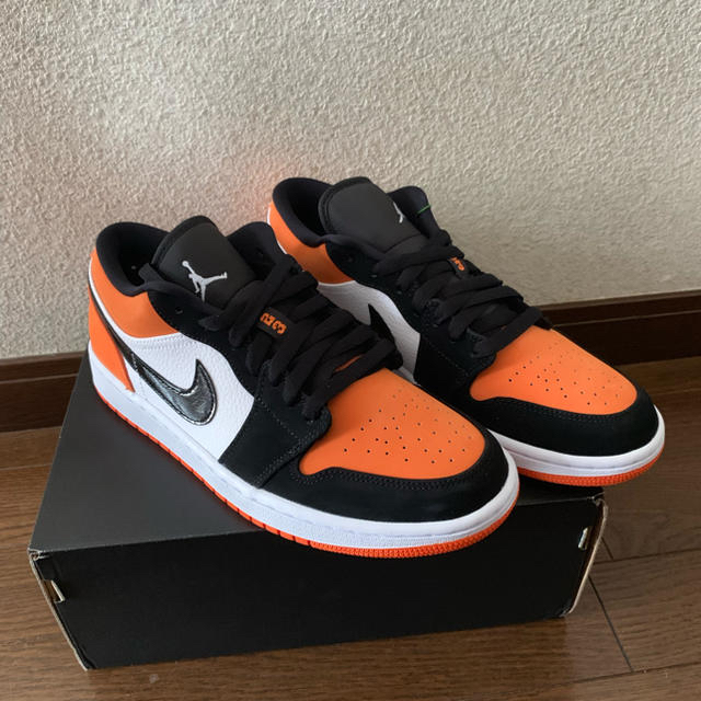 NIKE(ナイキ)のM様専用AJ1low メンズの靴/シューズ(スニーカー)の商品写真