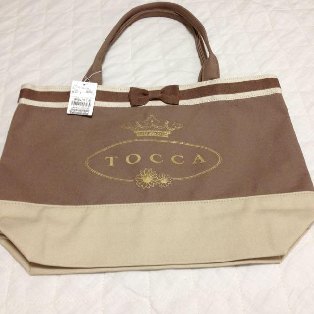 TOCCA - TOCCA モカ キャンバストートL新品の通販 by anytime ｜トッカならラクマ