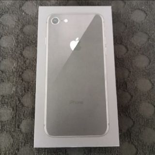 アイフォーン(iPhone)のiPhone8(スマートフォン本体)