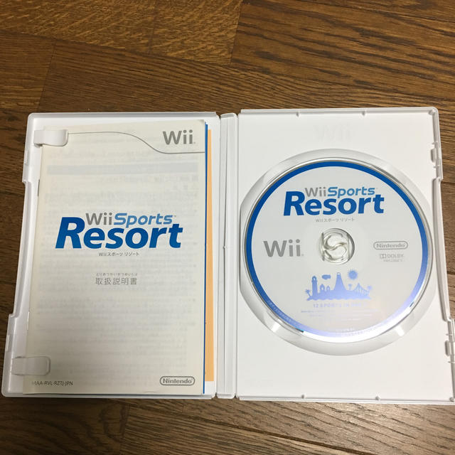 Wii(ウィー)のWii Party 、Wii Sports Resort エンタメ/ホビーのゲームソフト/ゲーム機本体(家庭用ゲームソフト)の商品写真