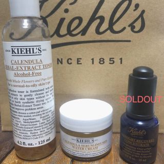 キールズ(Kiehl's)の値下げ＊ キールズ ♡ カレンデュラ ハーバルトナー 2点セット(化粧水/ローション)