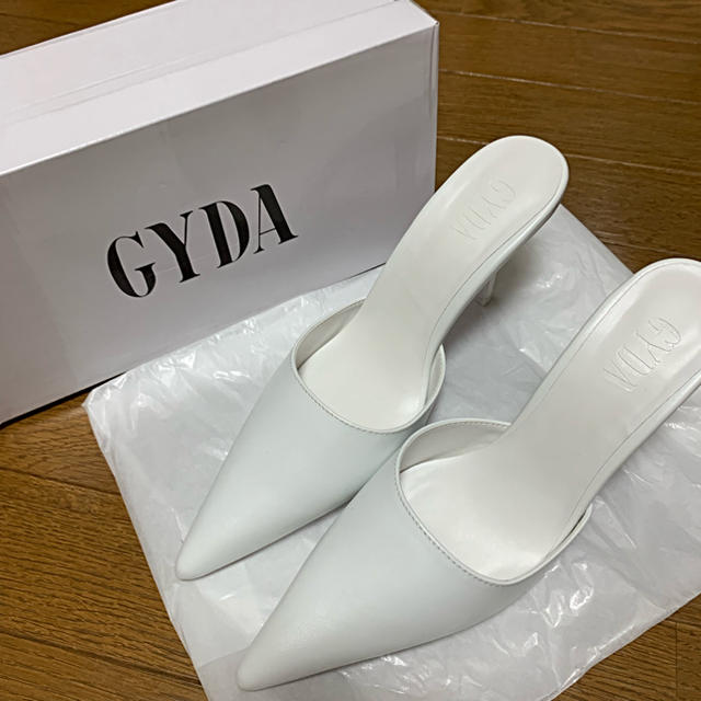 GYDA(ジェイダ)のGYDA ポインテッドミュール レディースの靴/シューズ(ハイヒール/パンプス)の商品写真