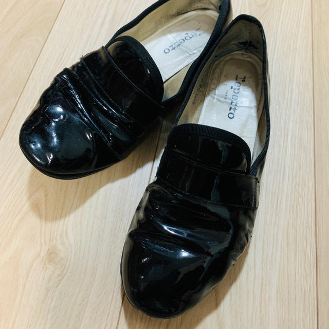 repetto(レペット)のrepetto ZIZI エナメル ブラック 40 レディースの靴/シューズ(ローファー/革靴)の商品写真