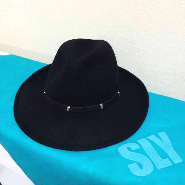 SLY(スライ)の今期SLY HAT♡ブラック新品 レディースの帽子(ハット)の商品写真