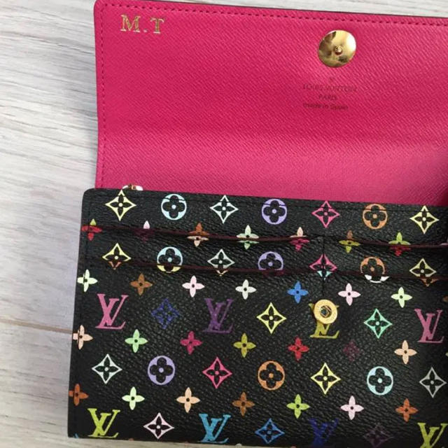 LOUIS VUITTON(ルイヴィトン)のルイヴィトン マルチカラー財布 レディースのファッション小物(財布)の商品写真