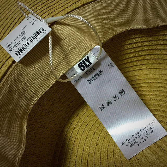 SLY(スライ)のSLYノベルティ レディースの帽子(麦わら帽子/ストローハット)の商品写真