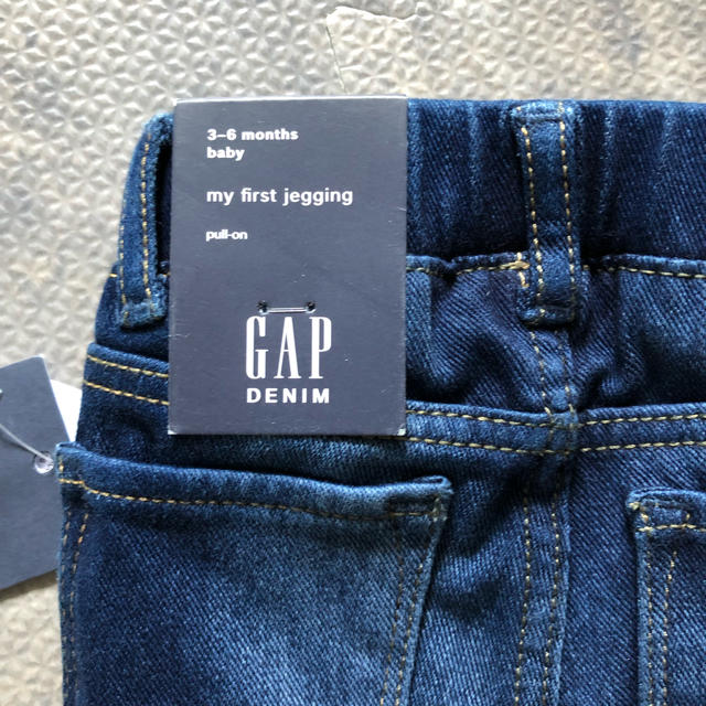 babyGAP(ベビーギャップ)のgap デニムレギンス キッズ/ベビー/マタニティのベビー服(~85cm)(パンツ)の商品写真