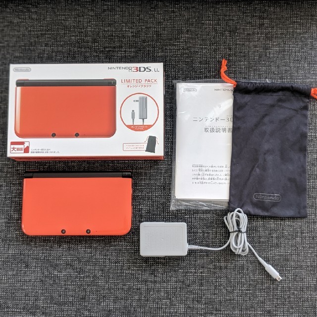 Nintendo 3DS LL オレンジ x ブラック 限定色 極上中古 箱付き | フリマアプリ ラクマ