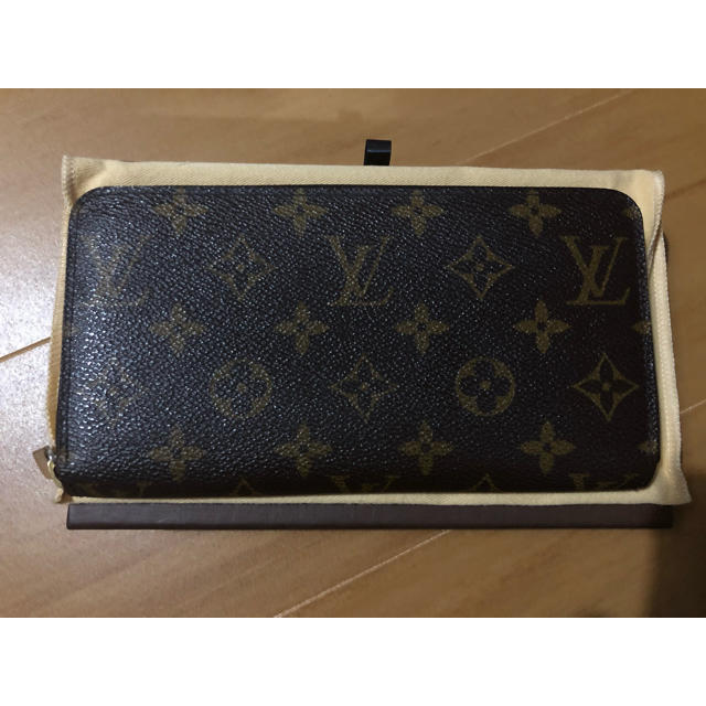 LouisVuitton ジッパー モノグラムレディース