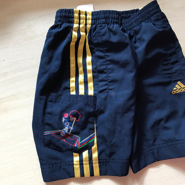 adidas(アディダス)のadidas × ミッキー キッズ/ベビー/マタニティのキッズ服男の子用(90cm~)(パンツ/スパッツ)の商品写真