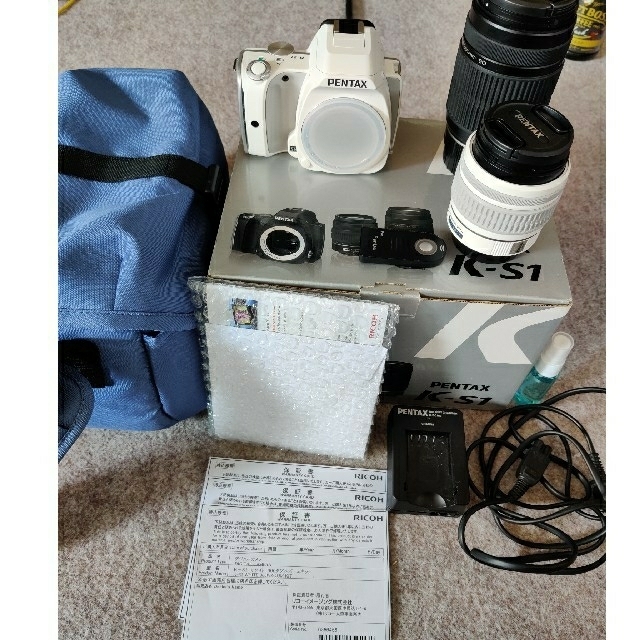 PENTAX K-S1 ホワイト美品 デジタル一眼 PENTAX K-S1 ホワイト美品 デジタル一眼