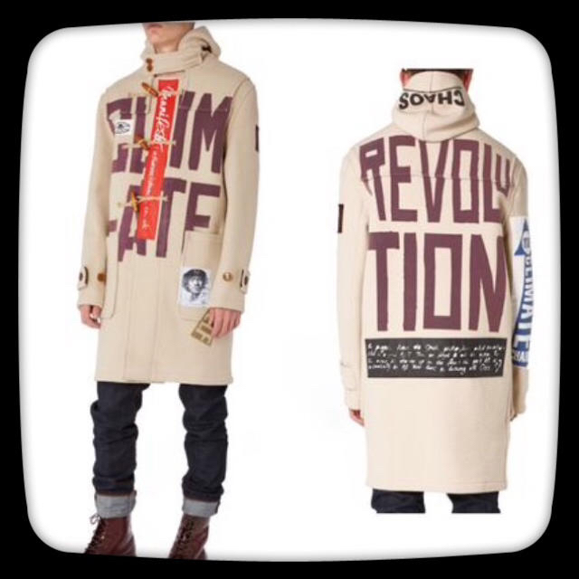 Vivienne Westwood - 美品*ヴィヴィアン*MONTYダッフルコート Vivienne Westwood - 美品*ヴィヴィアン*MONTYダッフルコート