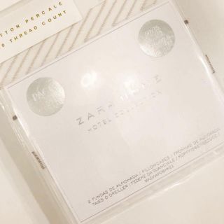 ザラホーム(ZARA HOME)の新品 ZARA HOME ザラホーム スクエア 刺繍 枕カバー ピローケース(枕)