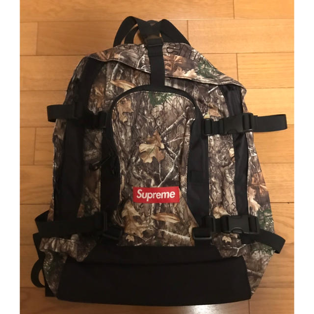 Supreme 19FW backpack camo