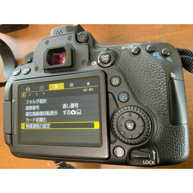 Canon EOS80D+レンズ4点+充電器バッテリー2点+カメラバッグの通販 by おさら's shop｜キヤノンならラクマ - CANON 大得価国産