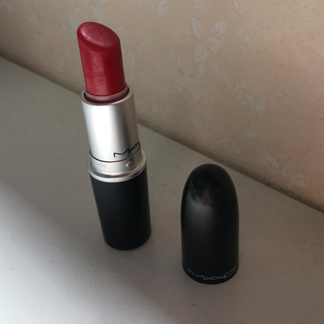 MAC(マック)のMAC マックレッド リップ コスメ/美容のベースメイク/化粧品(口紅)の商品写真