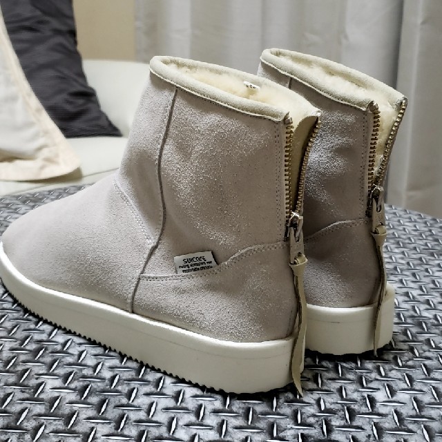 suicoke(スイコック)のSUICOKE ムートンブーツ(25.0cm)新品 レディースの靴/シューズ(ブーツ)の商品写真