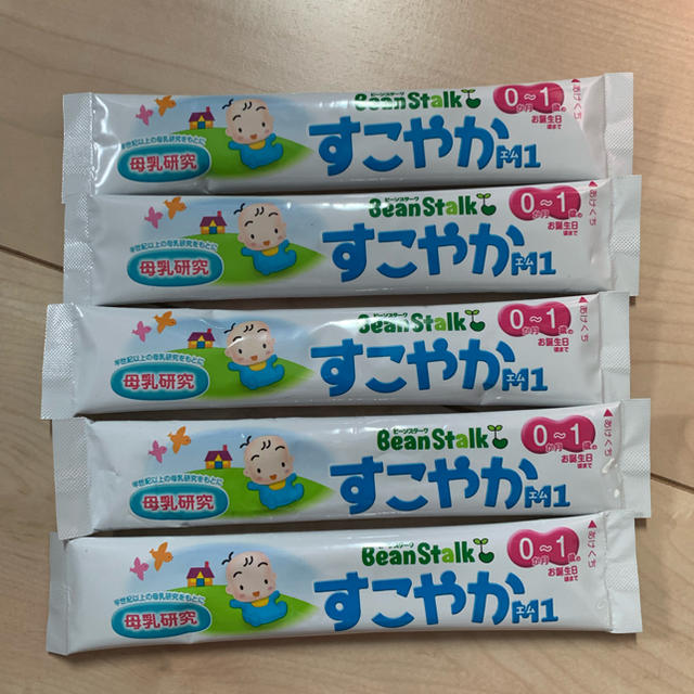 いちご様専用！すこやかM1 スティック 15本 キッズ/ベビー/マタニティの授乳/お食事用品(その他)の商品写真