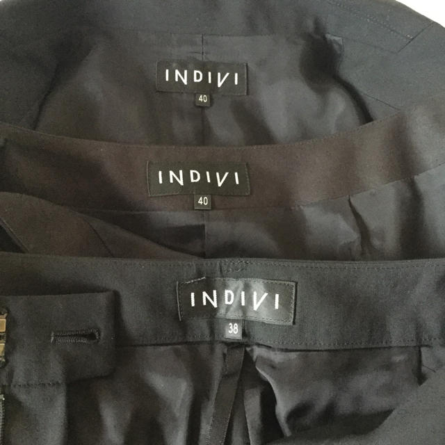 【極美】INDIVI パンツスーツ スカートスーツ 40 38 黒 就活 OL