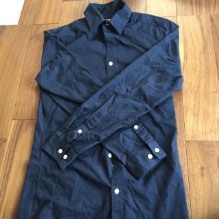 エイチアンドエム(H&M)の年度末お値下げ！H&M EASY IRONメンズ-サイズXS　紺＆グレー(シャツ)