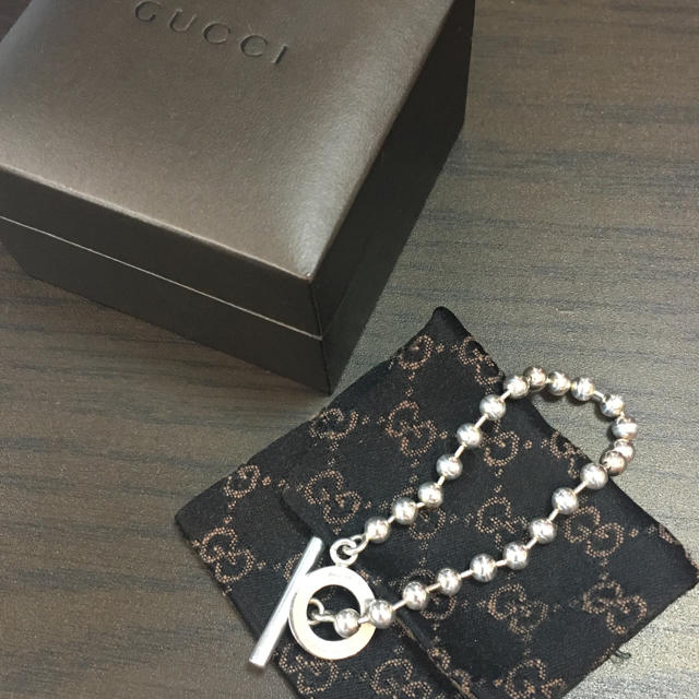 Gucci(グッチ)のGUCCI  シルバーブレスレット！ メンズのアクセサリー(ブレスレット)の商品写真