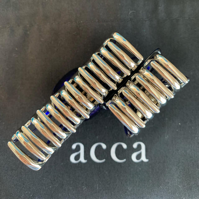 acca(アッカ)の[新品]acca ネイビーゴールドマーブル クリップ中小セット レディースのヘアアクセサリー(バレッタ/ヘアクリップ)の商品写真