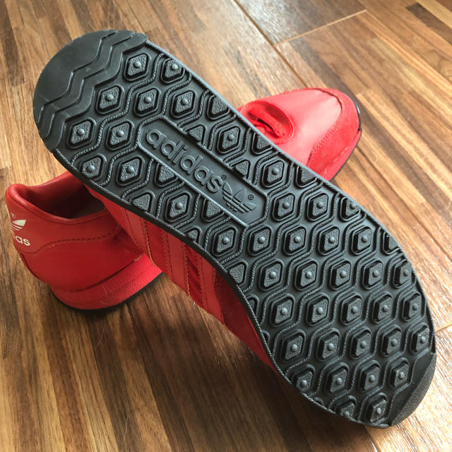 adidas(アディダス)のadidas アディダス スニーカー 28cm 美品 ✔️ メンズの靴/シューズ(スニーカー)の商品写真