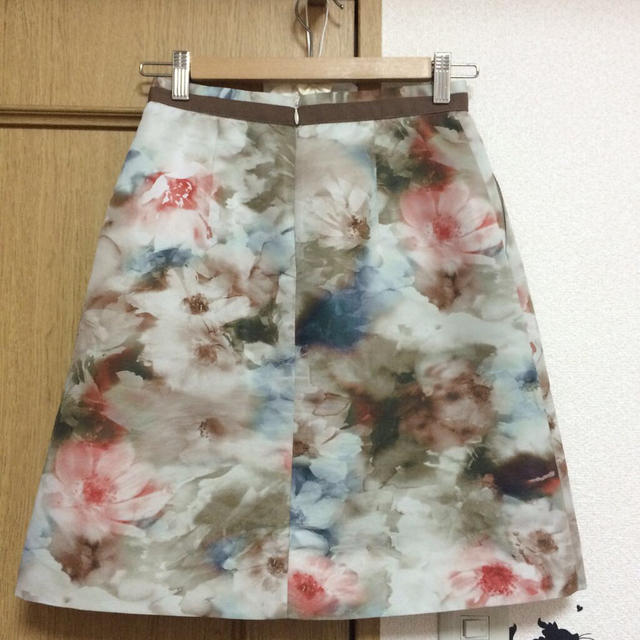 JUSGLITTY(ジャスグリッティー)のジャスグリッティー  プリントスカート レディースのスカート(ミニスカート)の商品写真